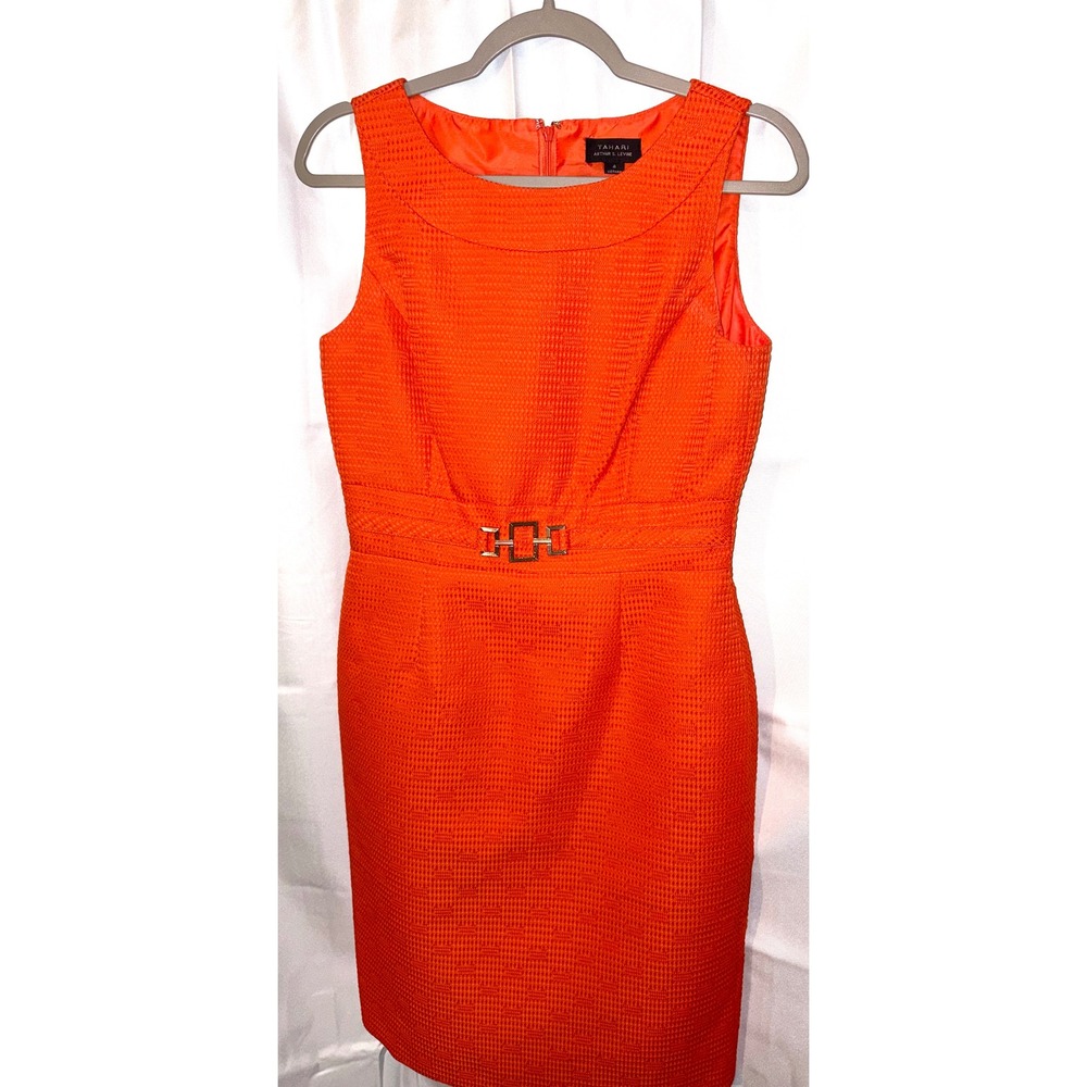Tahari Arthur S. Levine Orange Textured Sheath Dress Gold Buckle Size 4